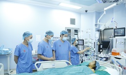 Bệnh viện 108 đón nhận chứng nhận thành viên của Hiệp hội phẫu thuật Hoàng gia Anh
