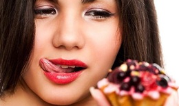 6 nguy cơ bệnh tật do ăn uống nhiều bánh mứt kẹo, nước ngọt 