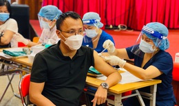 TP.HCM tổ chức tiêm vaccine phòng COVID-19 xuyên Tết