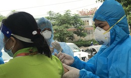 Tiêm vaccine phòng COVID-19, Việt Nam đã về đích trước 6 tháng