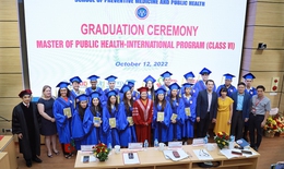 Thêm 21 tân thạc sĩ y tế công cộng quốc tế 'made in' Đại học Y Hà Nội