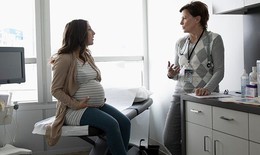 Thuốc nào an toàn chữa vảy nến khi mang thai?