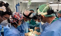 Tây Ban Nha ghép ruột thành công cho bé gái hơn 1 tuổi