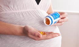 V&#236; sao phụ nữ mang thai cần bổ sung vitamin trước khi sinh?