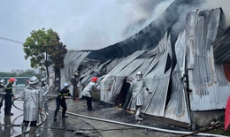 Khởi tố vụ cháy nhà xưởng gần chợ ở Hà Đông khiến một người tử vong
