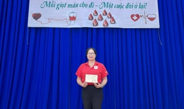 Chuyện của bà Mai 'hiến máu'