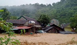 Chuy&#234;n gia đề xuất mỗi nh&#224; d&#226;n l&#224; một trạm cảnh b&#225;o lũ qu&#233;t
