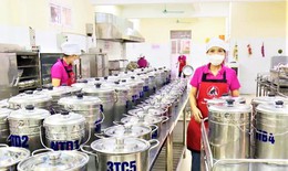 Hà Nội truy xuất nguồn gốc thực phẩm bếp ăn trong trường học