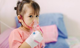 Các nguyên nhân khiến trẻ bị viêm phổi tái phát, cha mẹ cần biết