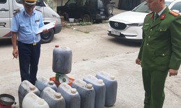 Thu gom hơn 5 tạ mỡ "bẩn" đã qua sử dụng mang đi tiêu thụ