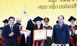 Hà Nội tuyên dương 98 thủ khoa xuất sắc tốt nghiệp các trường đại học