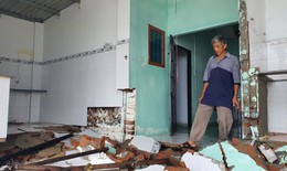 Lo âu bên con sóng