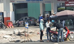 Bộ Công thương lên tiếng về thông tin 'cấm mua xăng bằng thùng, can, chai'
