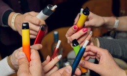 Cách nào để sớm nhận biết con dùng thuốc lá điện tử?