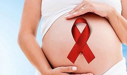 Có thể hoàn thành mục tiêu loại trừ lây truyền HIV từ mẹ sang con trước hạn