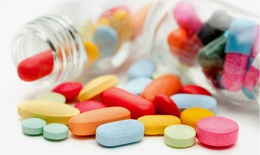 Bộ Y tế đề xuất tiếp tục gia hạn giấy đăng ký lưu hành 12.700 thuốc, nguyên liệu làm thuốc đến 31/12/2024