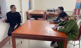 Khởi tố nam thanh niên thử dây chuyền vàng rồi bỏ chạy