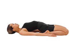 7 tư thế yoga gi&#250;p giảm đau do lạc nội mạc tử cung