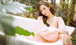 Vân Trang phim 'Thương ngày nắng về' rũ bỏ phong cách công sở, khoe vóc dáng gợi cảm đầu năm