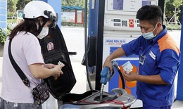 Xem xét, thông qua Nghị quyết mức thuế bảo vệ môi trường đối với xăng, dầu