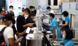 Mở cửa du lịch, khách quốc tế qua cảng hàng không tăng 176%