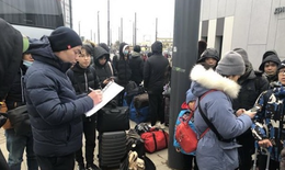 Chính phủ phê duyệt chủ trương tổ chức chuyến bay đón người Việt từ Ukraine