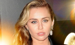 H&#224;nh tr&#236;nh trưởng th&#224;nh của Miley Cyrus