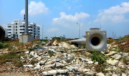 Rác thải xây dựng "bủa vây" nhiều con đường giữa lòng TP Huế