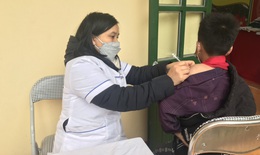 Ngày đầu tiêm vaccine COVID-19 cho trẻ từ 5 - dưới 12 tuổi, Lào Cai chưa phát hiện trường hợp phản ứng nặng sau tiêm