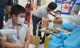 Hơn 133.000 trẻ 5-11 tuổi ở Hà Nội tiêm vaccine COVID-19