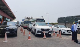 Hải Phòng tạm dừng chở ô tô qua phà Gót dịp lễ 30/4