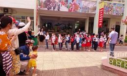 Phụ huynh tiểu học ở Hà Nội rối bời vì nhiều trường chưa học bán trú