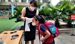 Học sinh lớp 1 - 6 Hà Nội lần đầu đến trường đảm bảo an toàn phòng dịch