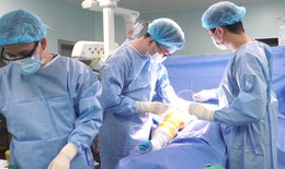 "Thước ngắm phẫu thuật" độc quyền "made in Vietnam" nâng độ chính xác của phẫu thuật khớp gối lên đến hơn 98%