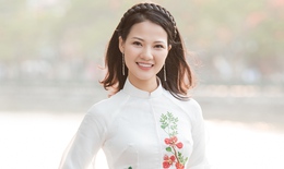 Hoa hậu Trần Thị Quỳnh bất ngờ tái xuất, duyên dáng với áo dài