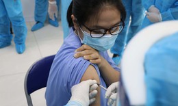 S&#225;ng 16/5: Cả nước c&#242;n gần 1,3 triệu ca COVID-19 theo d&#245;i, điều trị; 14 triệu người Việt đ&#227; c&#243; hộ chiếu vaccine
