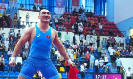Chiến thắng ấn tượng của 'người khổng lồ' Hà Văn Hiếu tại SEA Games 31