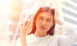 Khô mắt ngày hè, chuyện tưởng không mà lại có