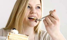 8 thói quen xấu gây béo bụng 