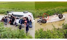 H&#224;ng chục người giải cứu nữ t&#224;i xế v&#224; 2 trẻ nhỏ kẹt trong &#244; t&#244; bị lật