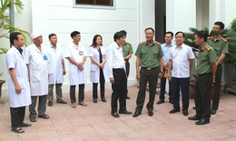 Nghệ An: 5 chiến sĩ công an bị tấn công sức khỏe đã ổn định