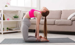 5 động tác yoga cải thiện làn da tươi sáng từ bên trong