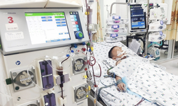 Số trẻ nhập viện vì COVID-19 ở TP.HCM có dấu hiệu tăng trở lại