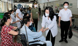 Quyền Bộ trưởng Đào Hồng Lan: Bộ Y tế luôn tiếp thu các phản ánh, tập trung tháo gỡ khó khăn của bệnh viện, người dân
