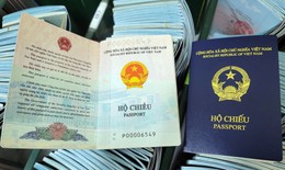 Đại sứ quán Việt Nam tại CH Séc ghi bị chú 'nơi sinh' vào hộ chiếu mẫu mới
