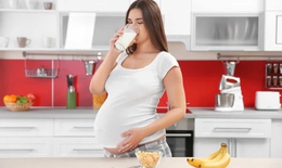 Vì sao phải duy trì đủ lượng vitamin D cho phụ nữ mang thai?