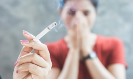 Tỷ lệ hút thuốc lá ở nữ giới có xu hướng tăng, ảnh hưởng đến chất lượng giống nòi