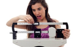 6 bệnh lý có thể khiến bạn tăng cân khó kiểm soát
