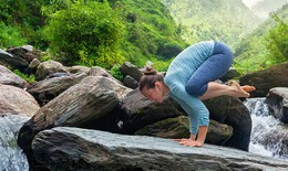 Top 10 b&#224;i tập yoga gi&#250;p bạn cải thiện tr&#237; nhớ