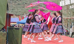 Độc đáo lễ hội Gầu Tào của đồng bào Mông Tây Bắc